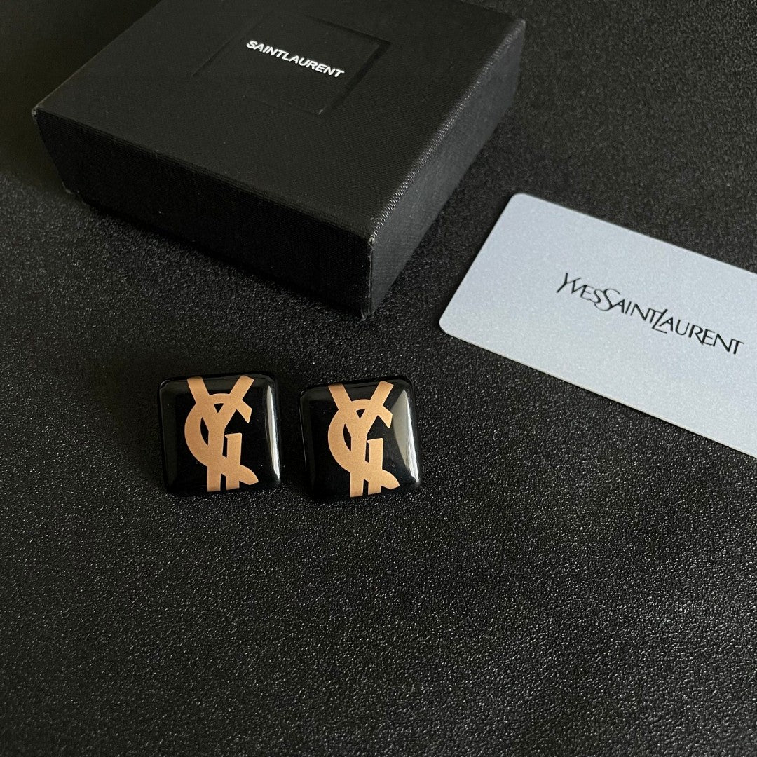 Letter Emblem Stud Earrings in Polished Metal-Tone – Design 001 close-up detail