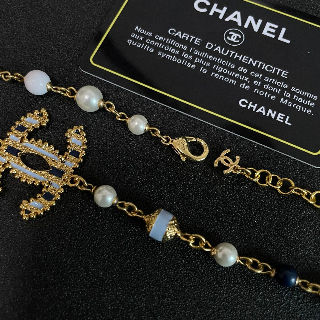 Double-C Emblem Pearl-Detail Pendant Necklace – Pearl Detail – Design 088 detail view