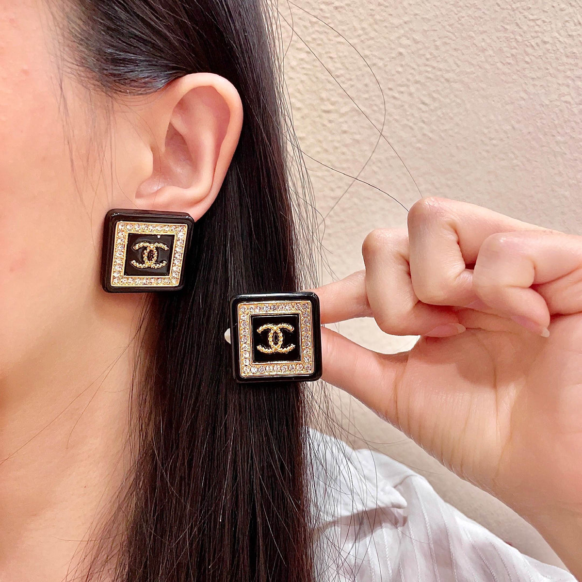 Double-C Emblem Stud Earrings in Polished Metal-Tone – Design 304 main product view
