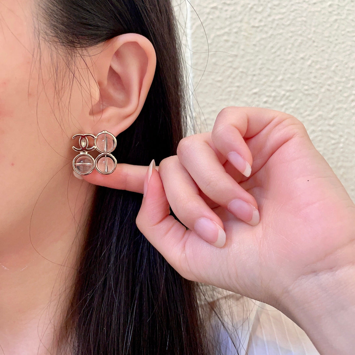 Double-C Emblem Stud Earrings in Polished Metal-Tone – Design 183 front product view
