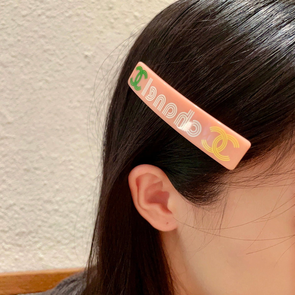 Double-C Emblem Hair Clip – Design 020 front product view