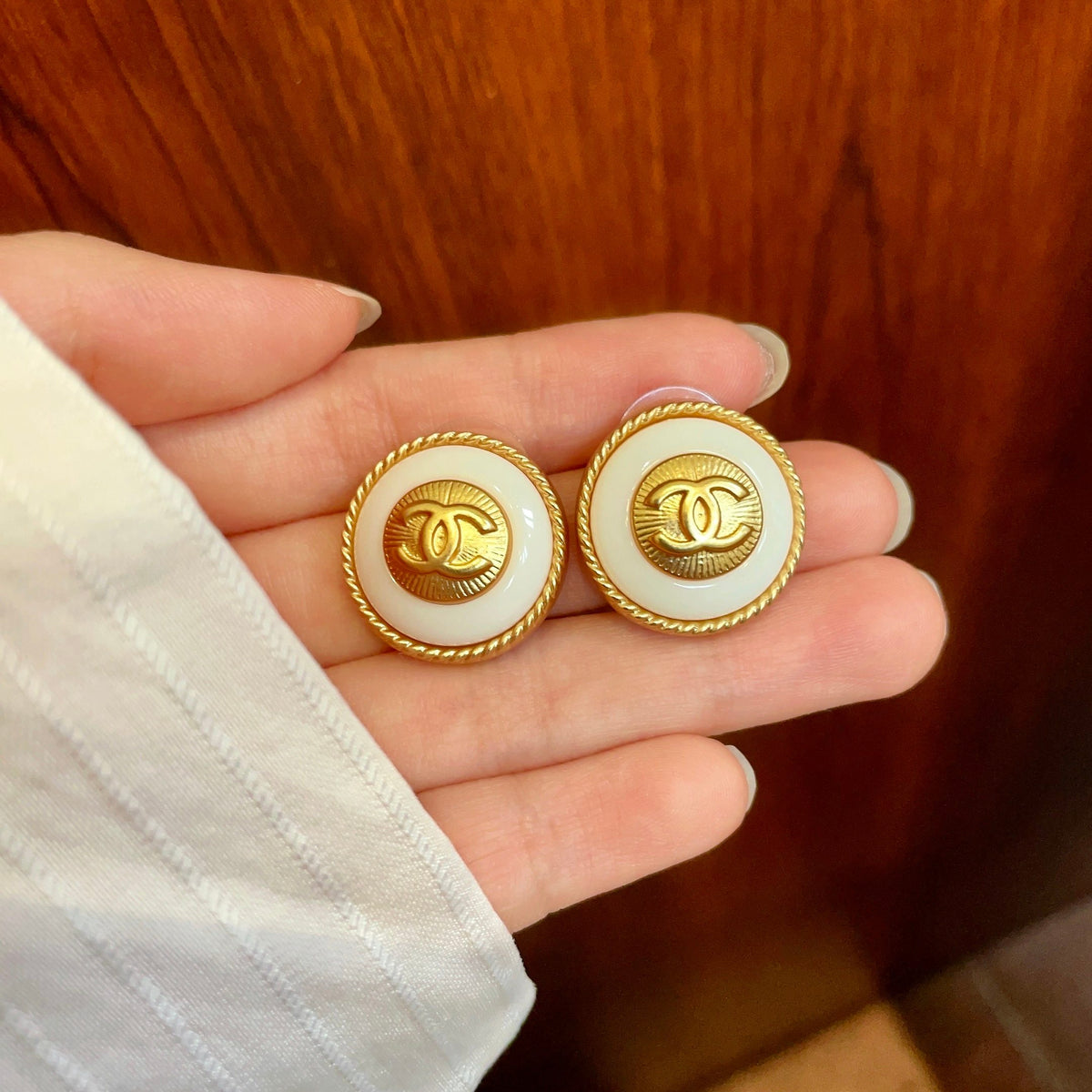 Double-C Emblem Stud Earrings in Polished Metal-Tone – Design 210 side detail