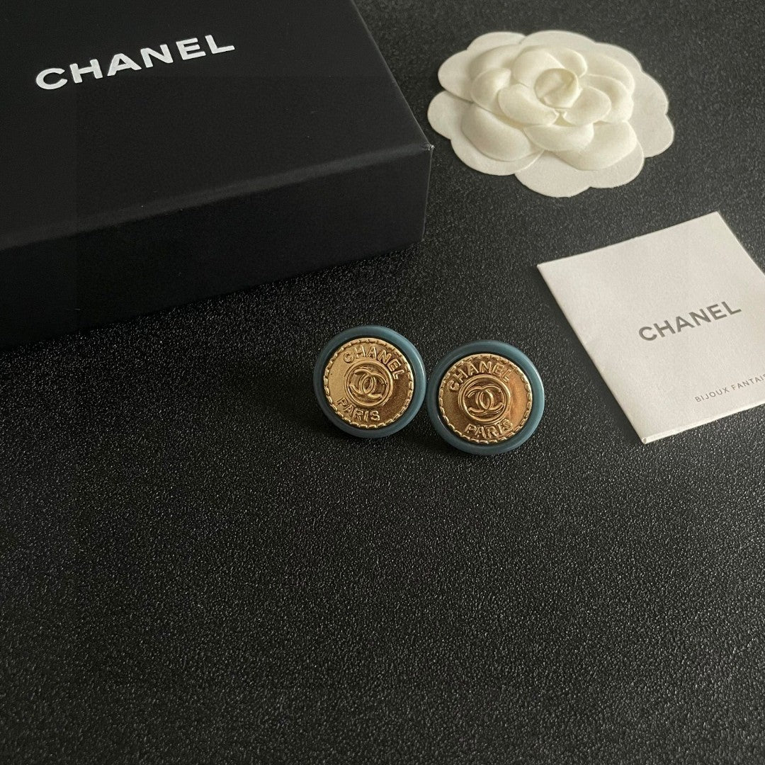 Double-C Emblem Stud Earrings in Polished Metal-Tone – Design 237 styled product view