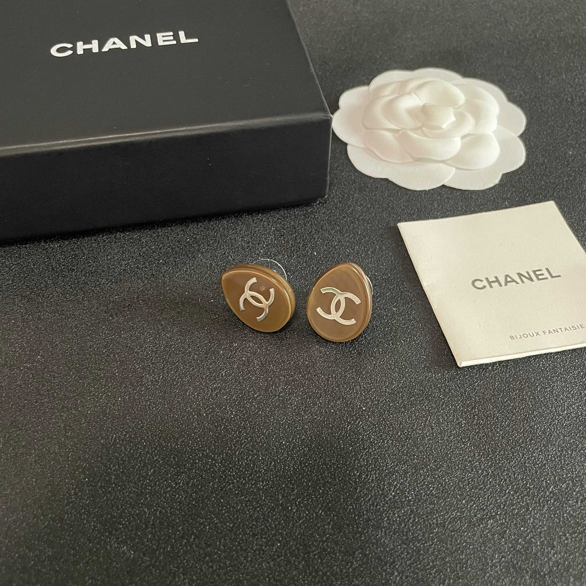 Double-C Emblem Stud Earrings in Polished Metal-Tone – Design 256 styled product view