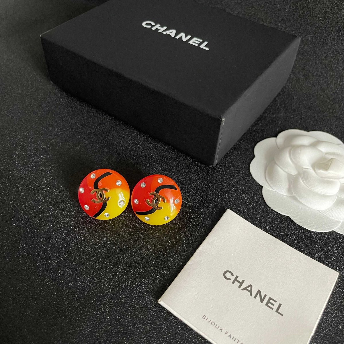 Double-C Emblem Stud Earrings in Polished Metal-Tone – Design 315 close-up detail