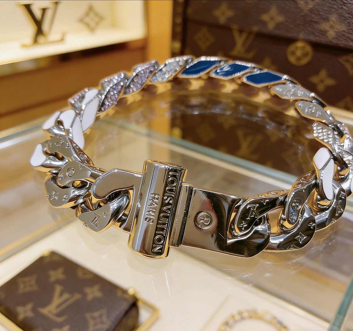 Signature Emblem Bracelet in Polished Metal-Tone – Design 022 front product view