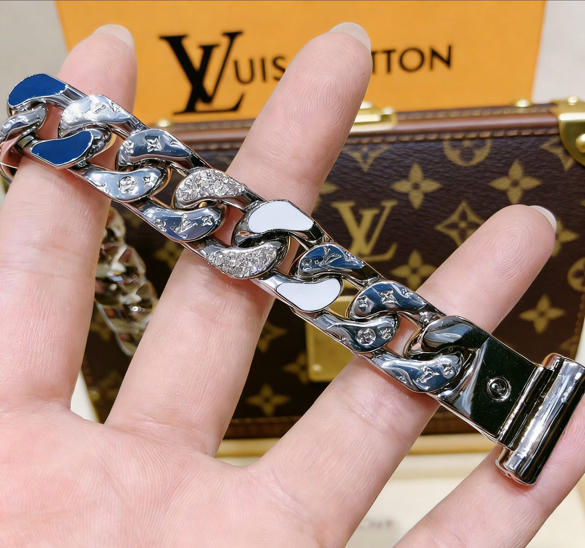 Signature Emblem Bracelet in Polished Metal-Tone – Design 022 close-up detail