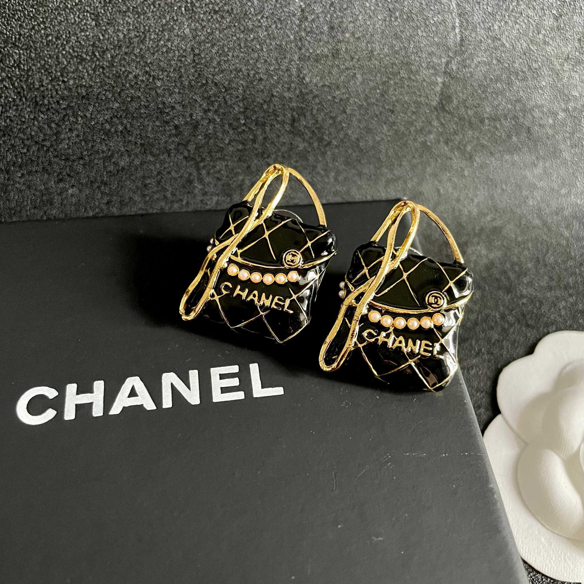 Double-C Emblem Stud Earrings in Polished Metal-Tone – Design 337 detail view