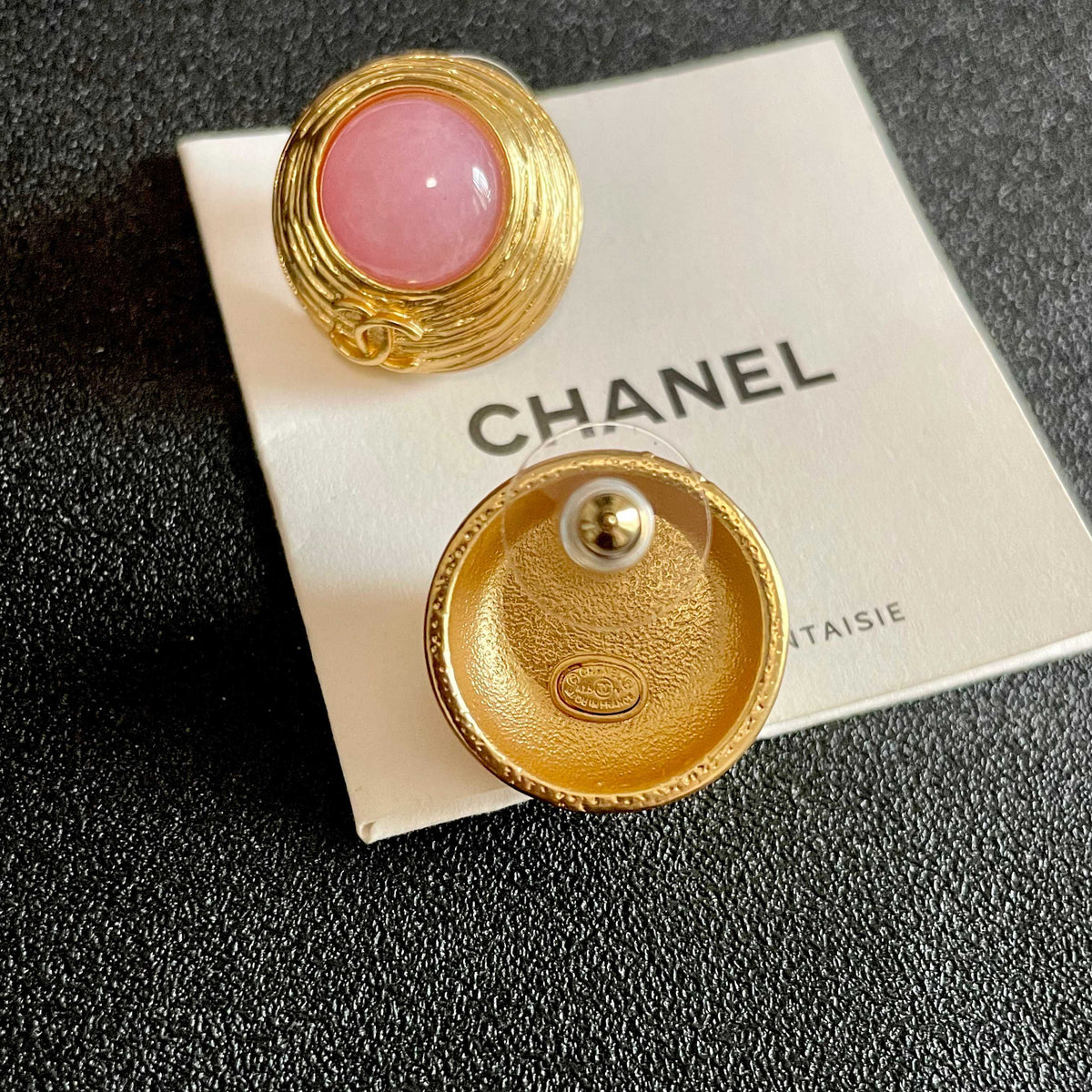 Double-C Emblem Stud Earrings in Polished Metal-Tone – Design 281 main product view