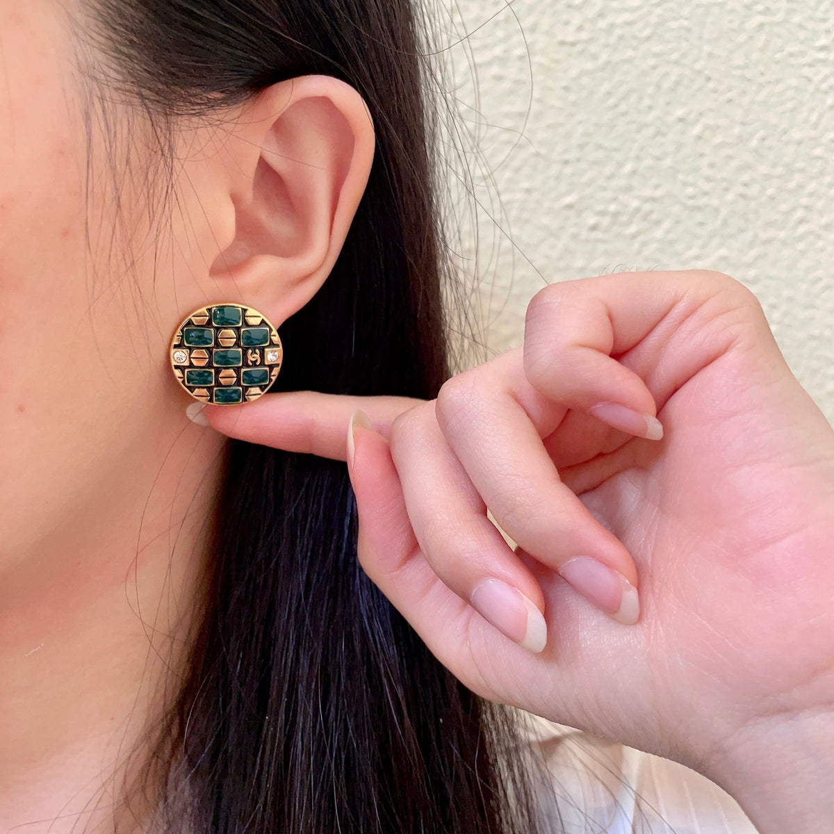 Double-C Emblem Stud Earrings in Polished Metal-Tone – Design 048 front product view
