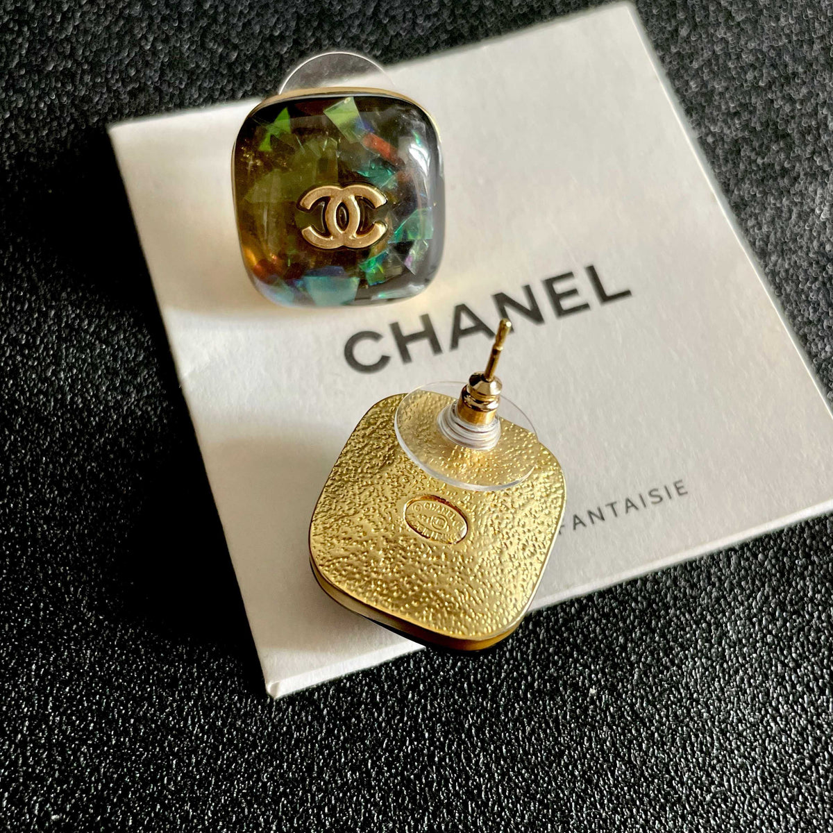 Double-C Emblem Stud Earrings in Polished Metal-Tone – Design 158 main product view