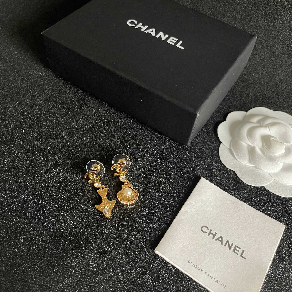 Double-C Emblem Statement Earrings in Polished Metal-Tone – Design 021 close-up detail