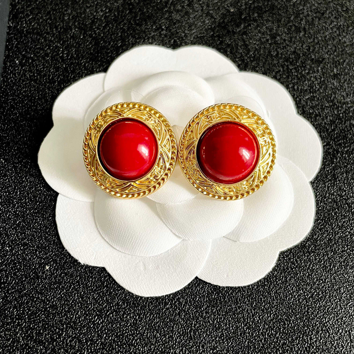 Double-C Emblem Stud Earrings in Polished Metal-Tone – Design 141 front product view