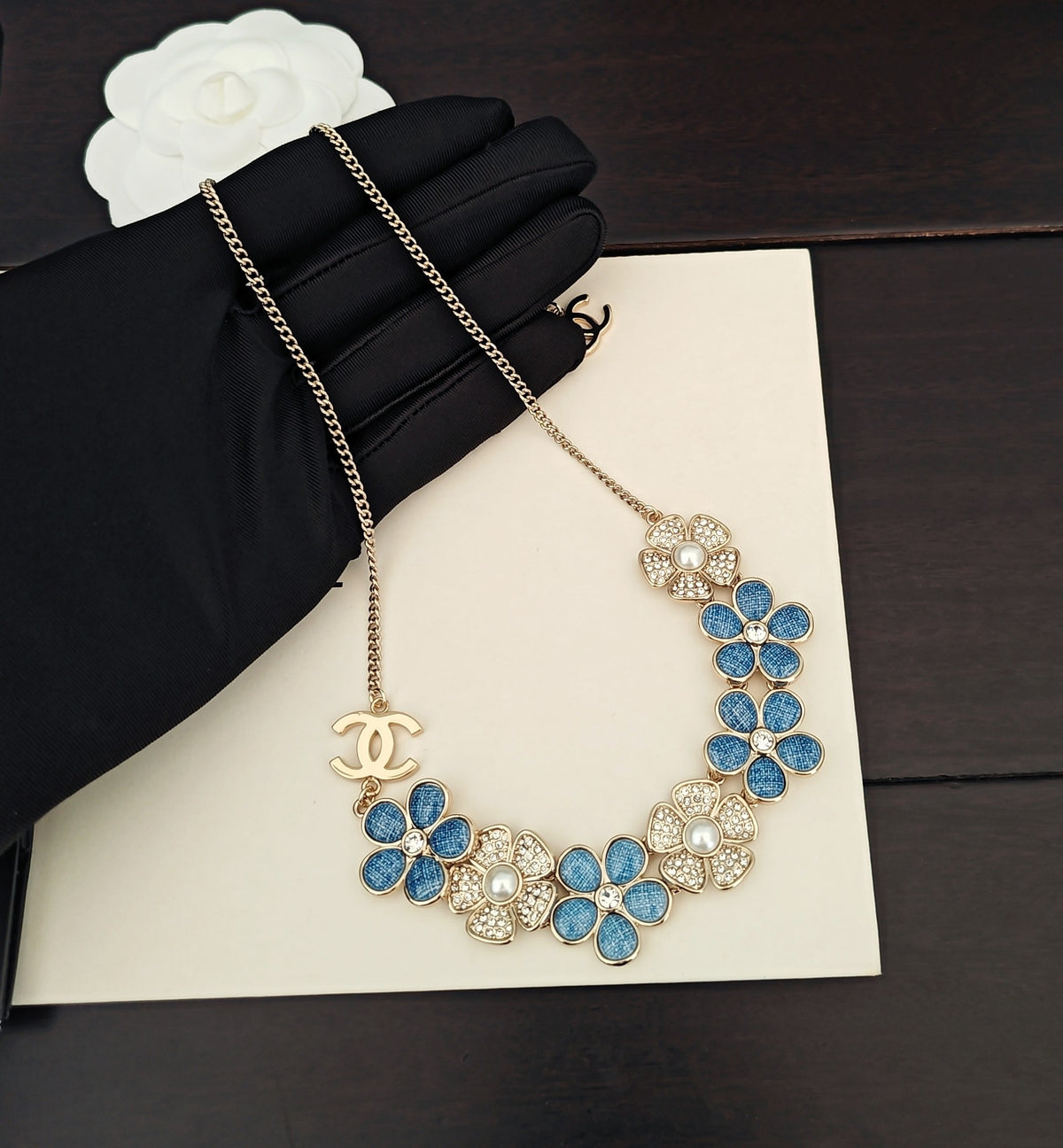 Floral Pendant Necklace in Gold-Tone – Blue Detail – Design 003 main product view
