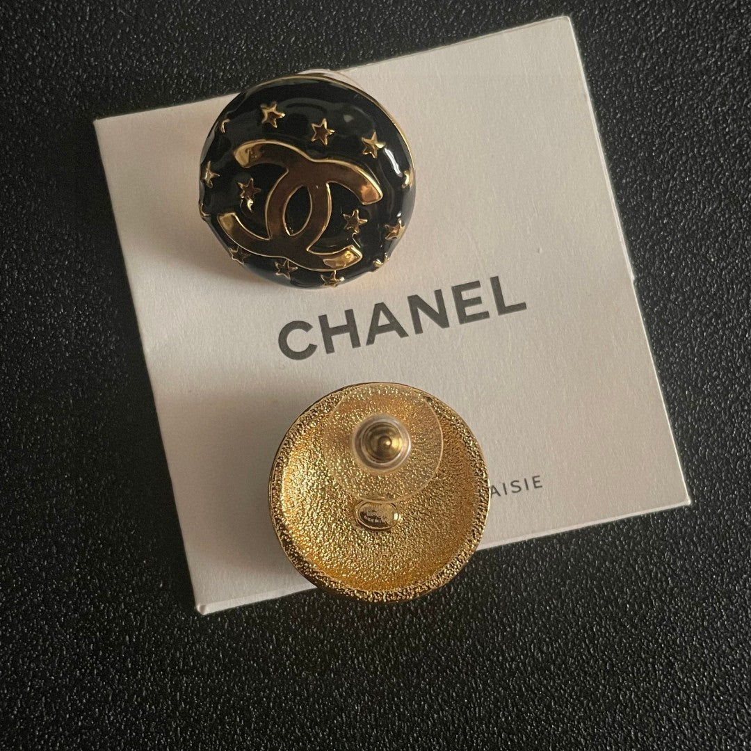 Double-C Emblem Stud Earrings in Polished Metal-Tone – Star Detail – Design 014 main product view