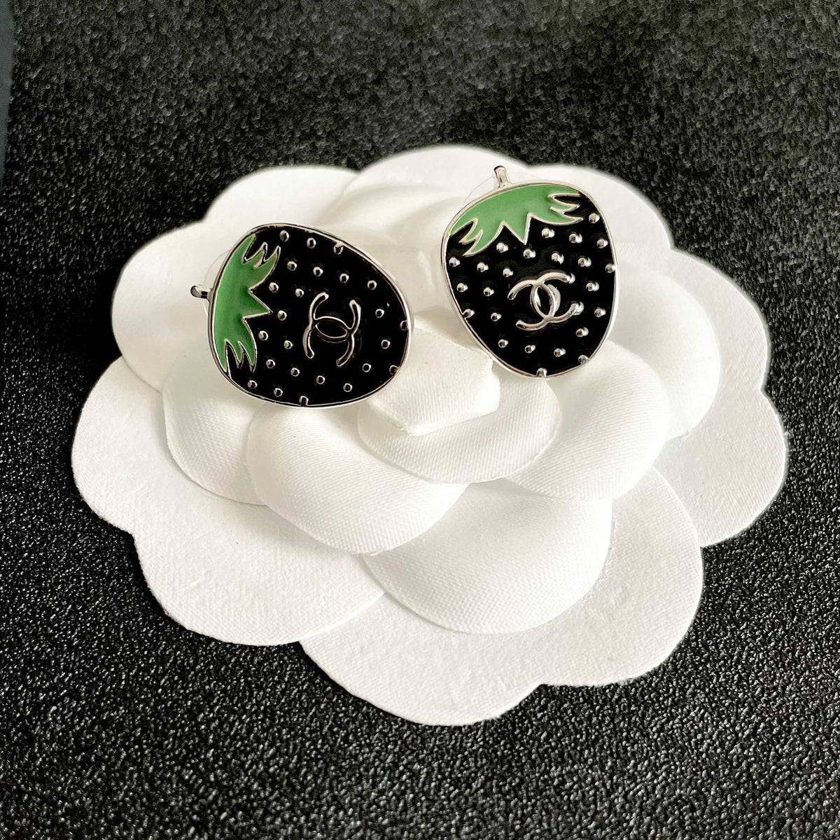 Double-C Emblem Stud Earrings in Polished Metal-Tone – Design 293 front product view