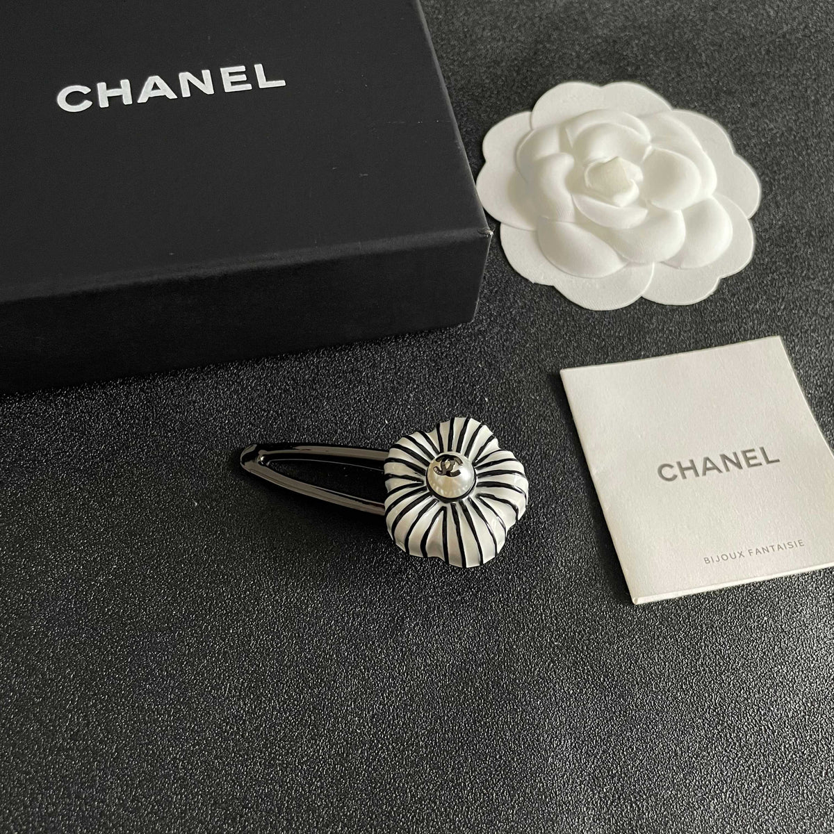 Camellia Hair Clip – Camellia Detail styled product view