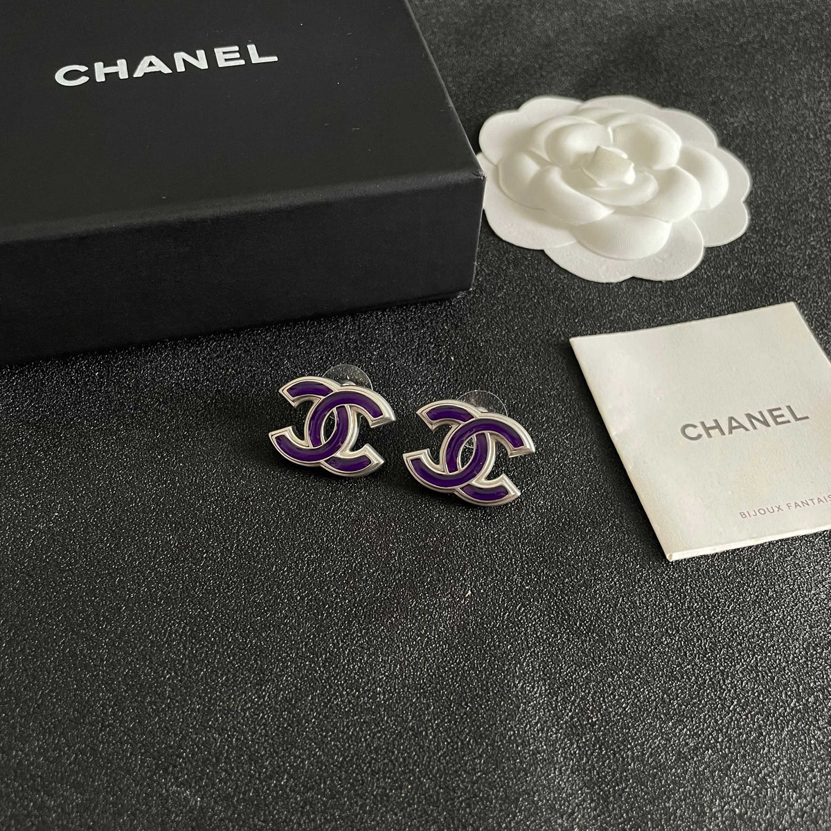 Double-C Emblem Stud Earrings in Polished Metal-Tone – Design 314 styled product view