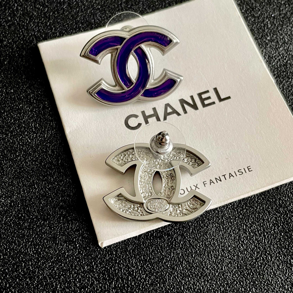 Double-C Emblem Stud Earrings in Polished Metal-Tone – Design 334 main product view