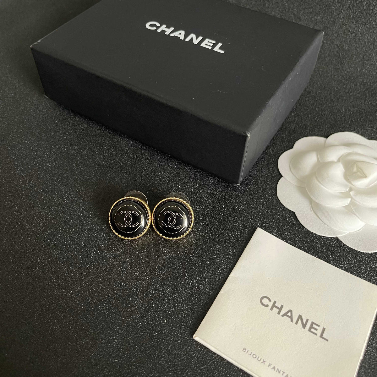 Double-C Emblem Stud Earrings in Polished Metal-Tone – Design 312 close-up detail