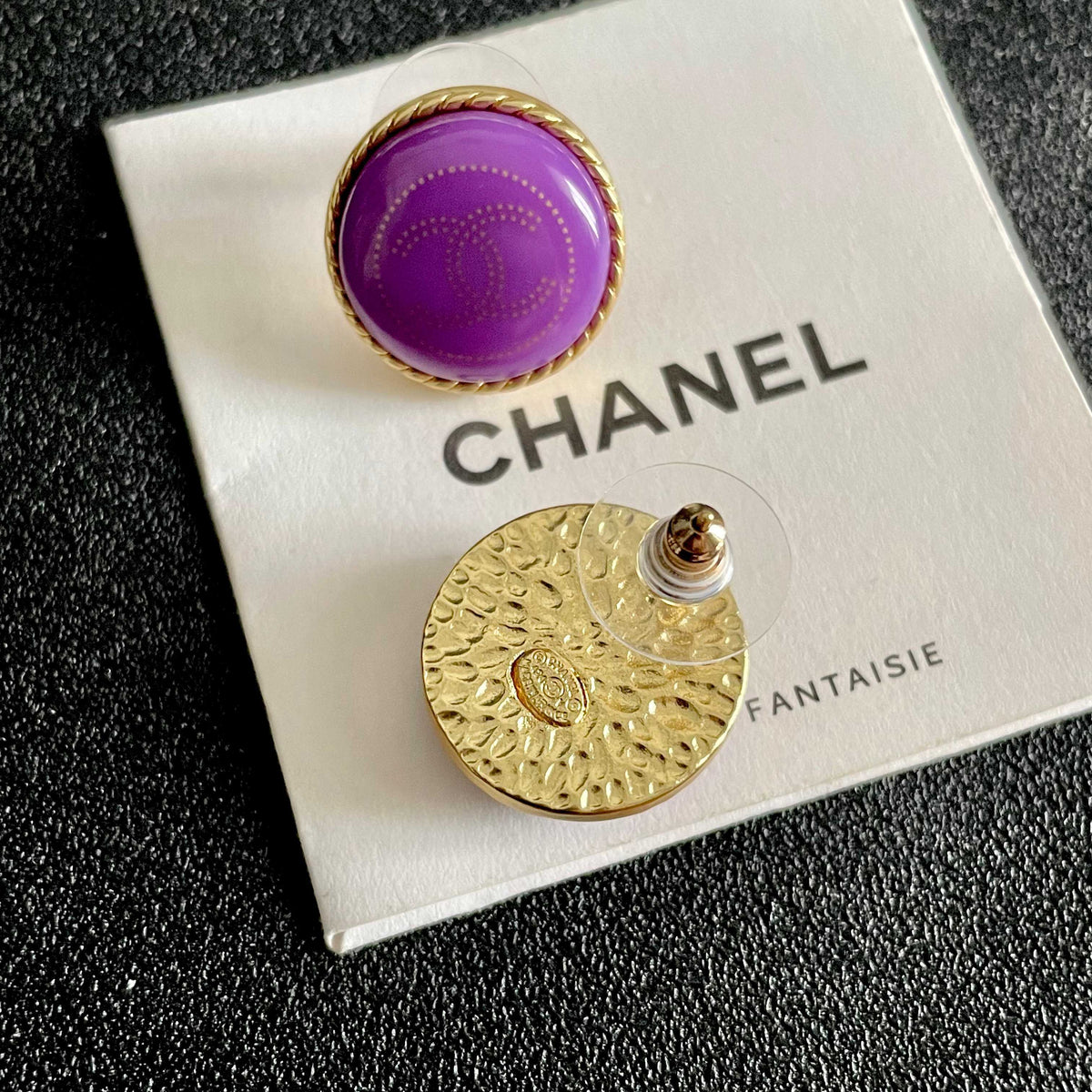 Double-C Emblem Stud Earrings in Polished Metal-Tone – Design 311 main product view