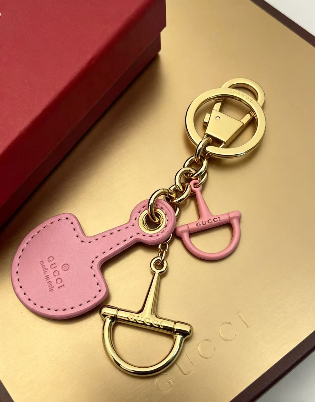 Horsebit Keychain in Polished Metal-Tone – Horsebit Detail close-up detail