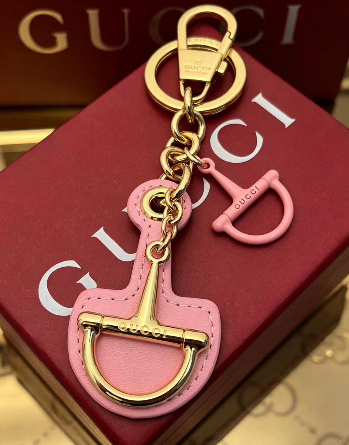 Horsebit Keychain in Polished Metal-Tone – Horsebit Detail detail view