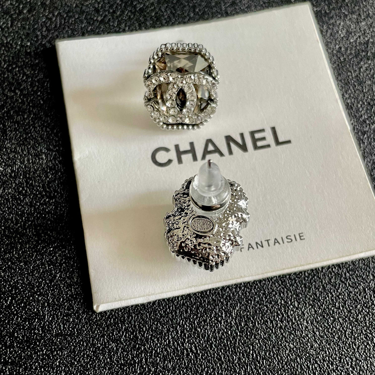 Signature Emblem Stud Earrings in Polished Metal-Tone – Design 078 main product view
