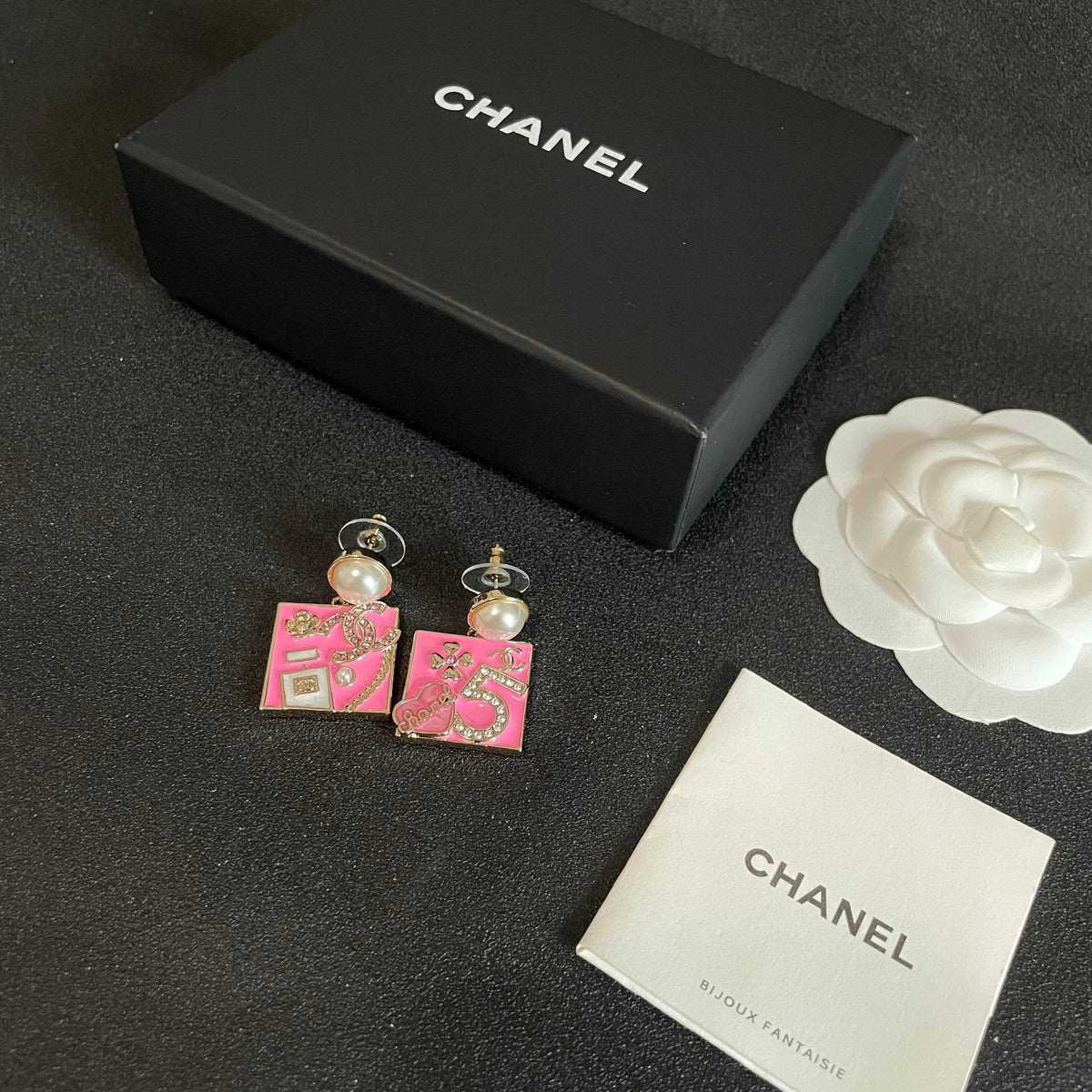Double-C Emblem Statement Earrings in Polished Metal-Tone – Design 003 close-up detail