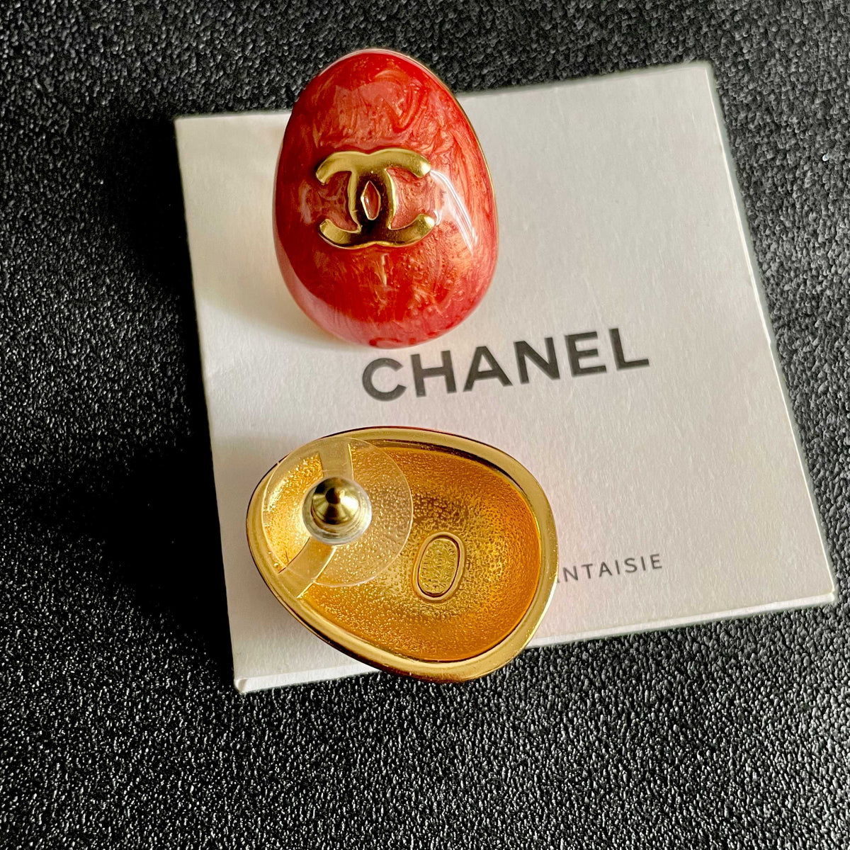 Double-C Emblem Stud Earrings in Polished Metal-Tone – Design 345 main product view
