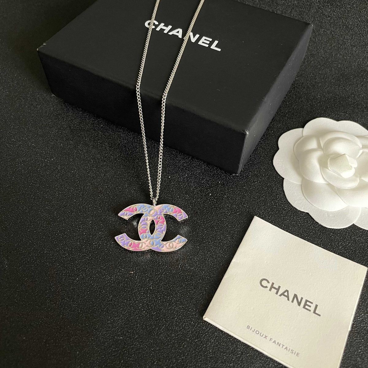 Double-C Emblem Pendant Necklace in Polished Metal-Tone – Design 015 close-up detail