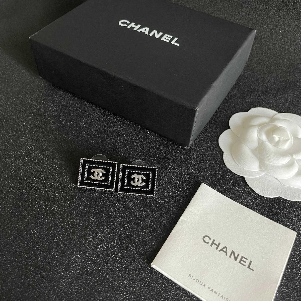 Double-C Emblem Stud Earrings in Polished Metal-Tone – Design 353 close-up detail