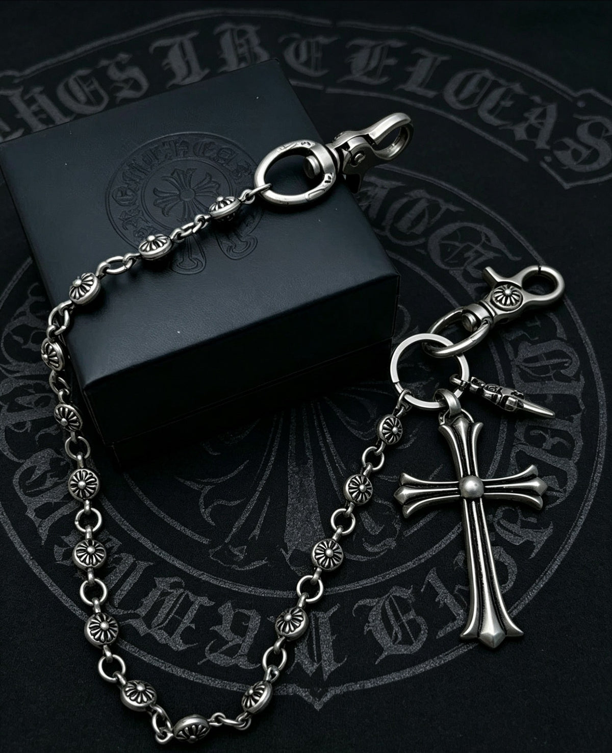 Cross Multi-Use Chain Accessory – Design 07 main product view