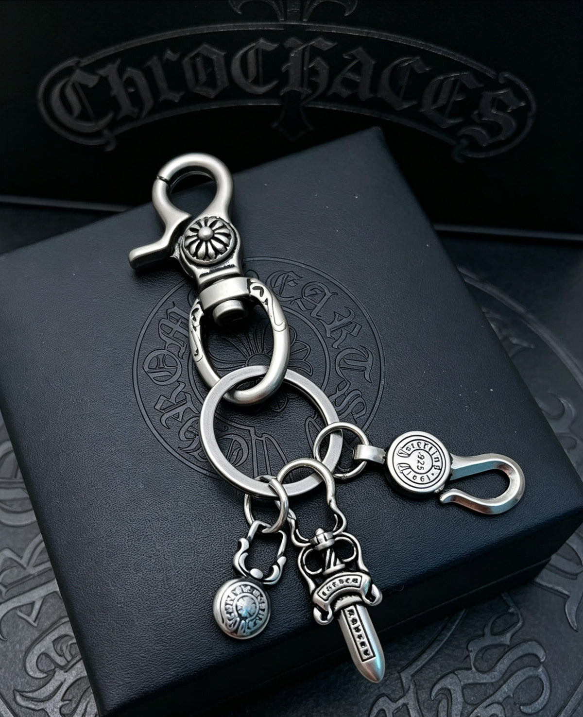 Dagger Multi-Use Chain Accessory – Dagger Detail – Design 03 main product view