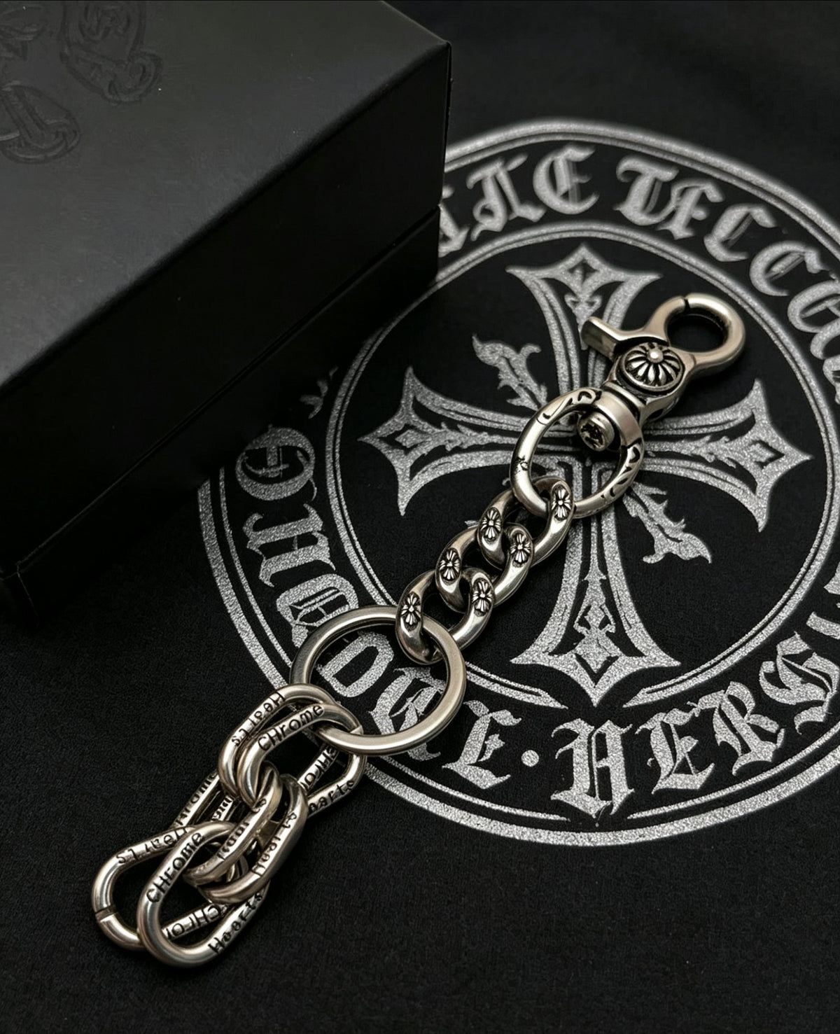 Floral Cross Multi-Use Chain Accessory – Design 08 detail view