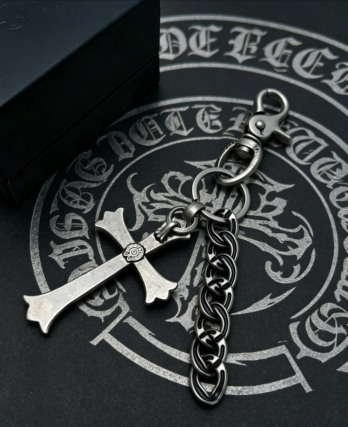 Signature Emblem Pendant in Polished Metal-Tone – Design 001 side detail