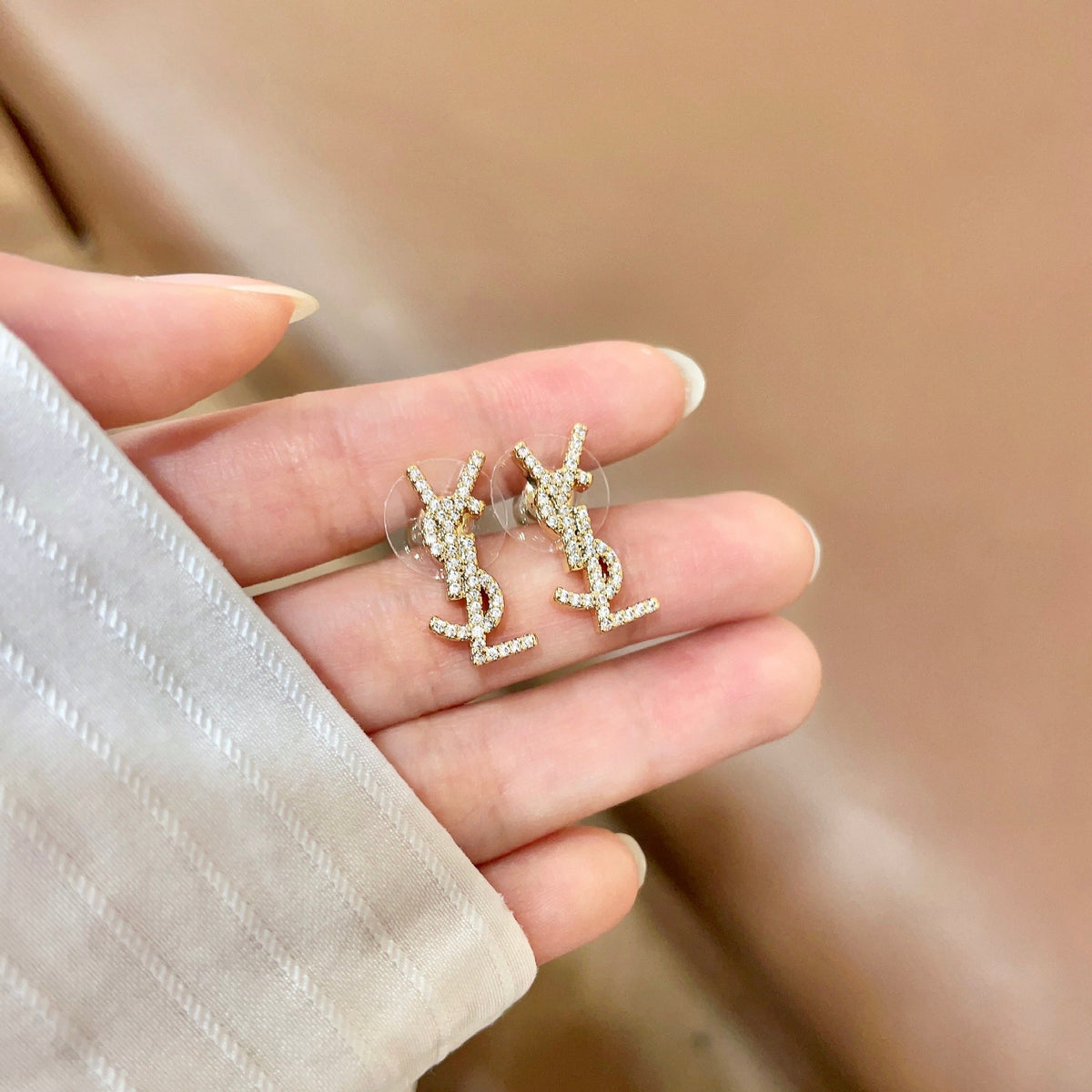 Signature Emblem Stud Earrings in Silver-Tone – Design 024 side detail