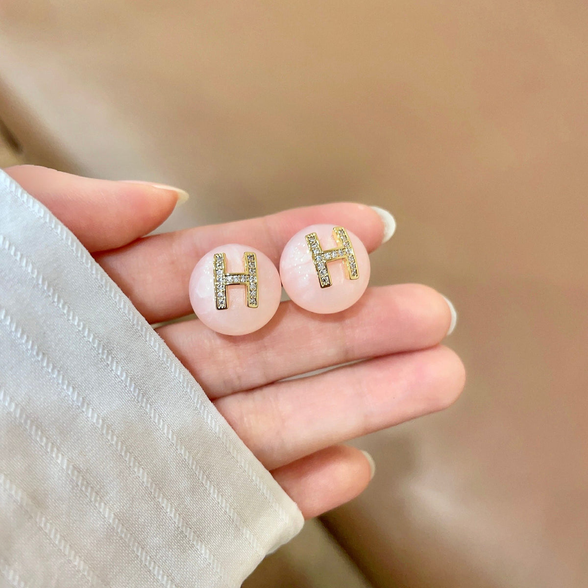 Horse Statement Earrings in Polished Metal-Tone – Design 002 side detail