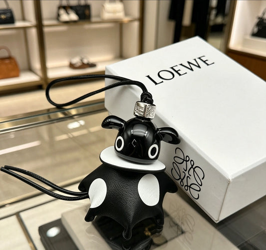 Elephant Motif Bag Charm in Polished Metal-Tone with Leather Detail – Design 05 main product view