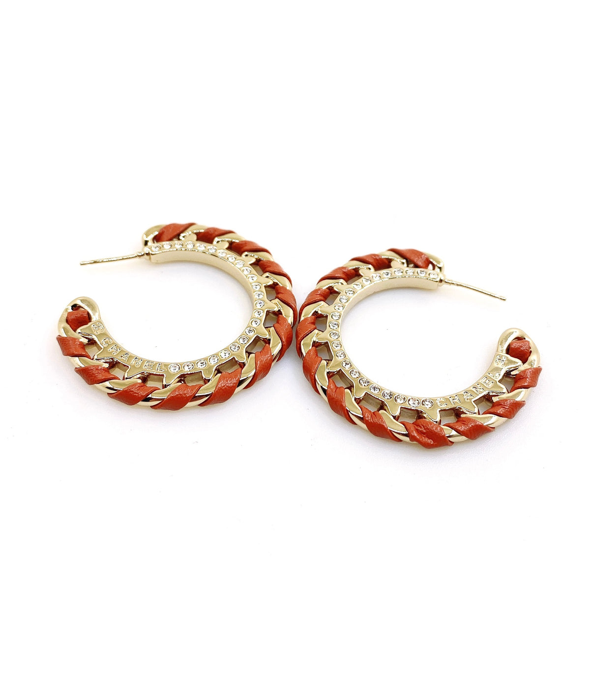 Round Jewelry Accessory in Gold-Tone – Black Detail main product view