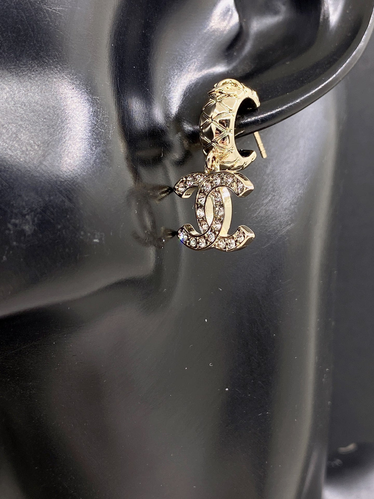 Signature Emblem Jewelry Accessory in Gold-Tone – Design 021 front product view