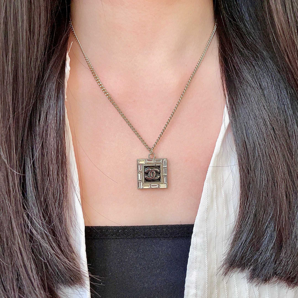 Double-C Emblem Pendant Necklace in Polished Metal-Tone – Design 047 detail view
