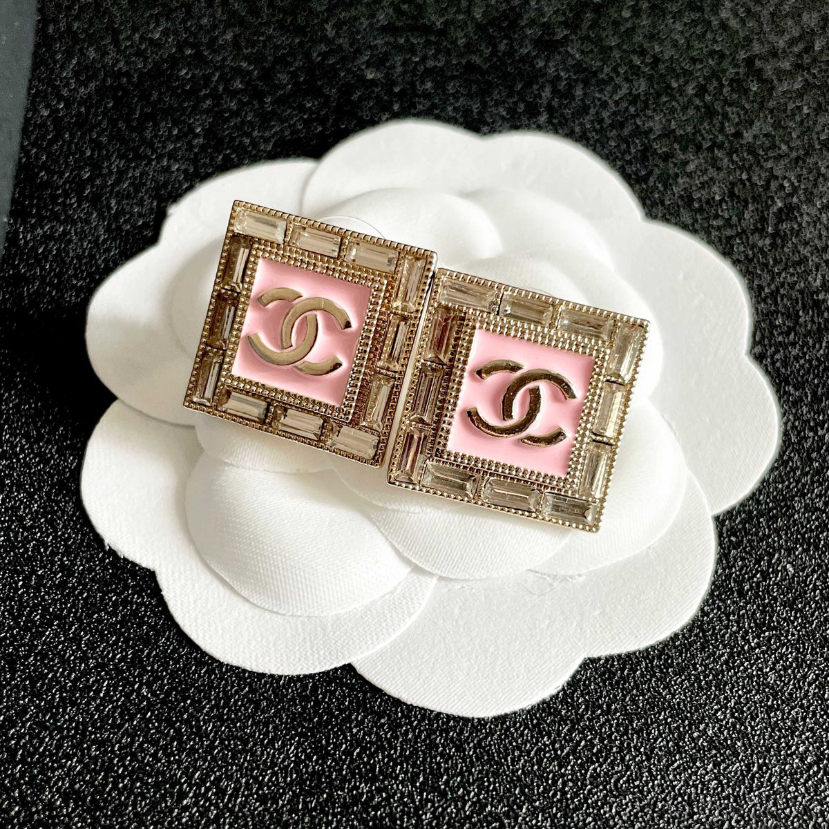 Double-C Emblem Stud Earrings in Polished Metal-Tone – Design 401 front product view