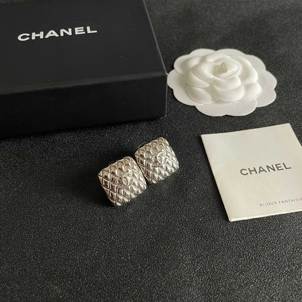 Double-C Emblem Stud Earrings in Polished Metal-Tone – Design 397 styled product view