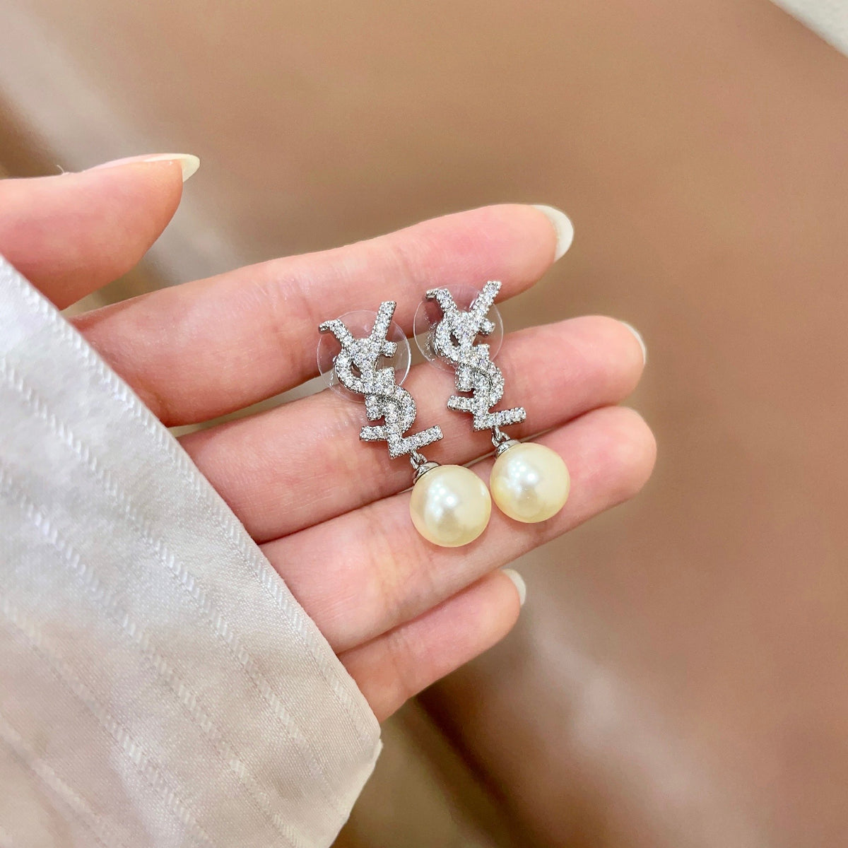Signature Emblem Stud Earrings in Silver-Tone – Design 029 side detail