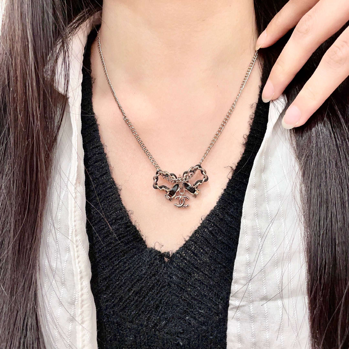 Letter Pendant Necklace in Polished Metal-Tone – Design 017 main product view