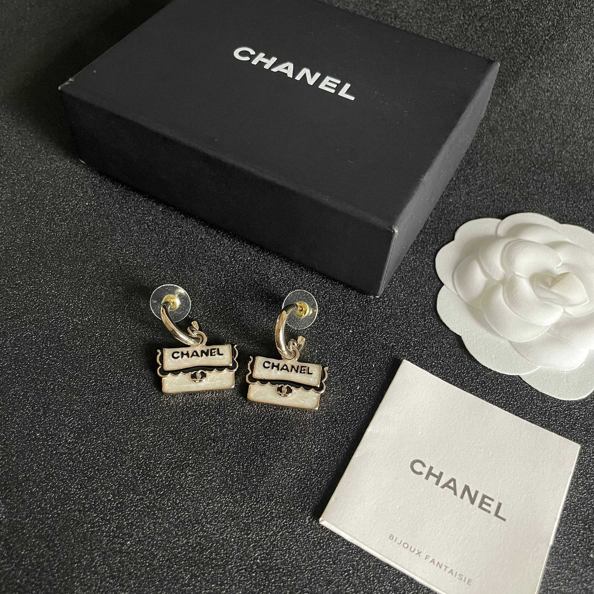 Double-C Emblem Stud Earrings in Polished Metal-Tone – Design 445 close-up detail