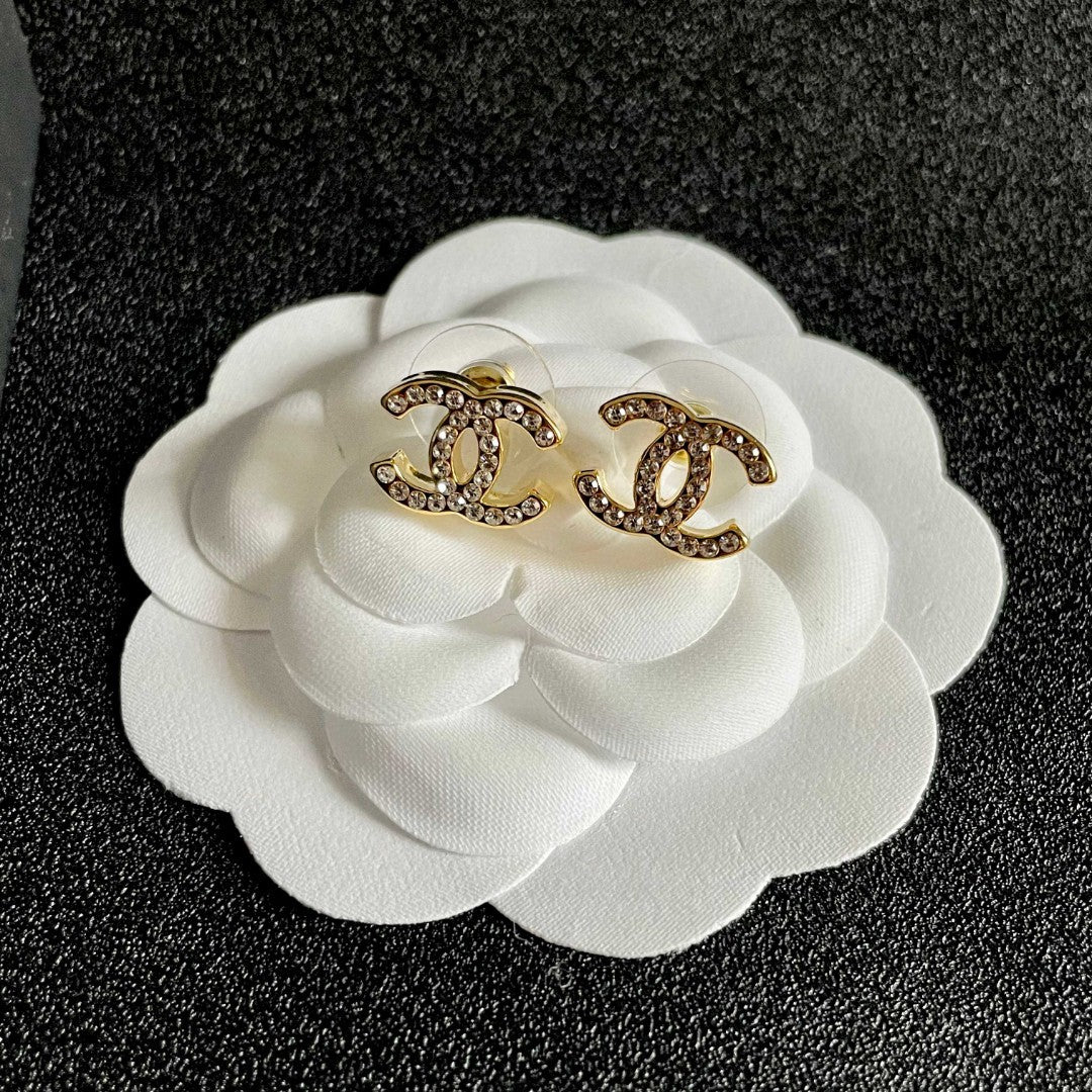Double-C Emblem Stud Earrings in Polished Metal-Tone – Design 442 front product view