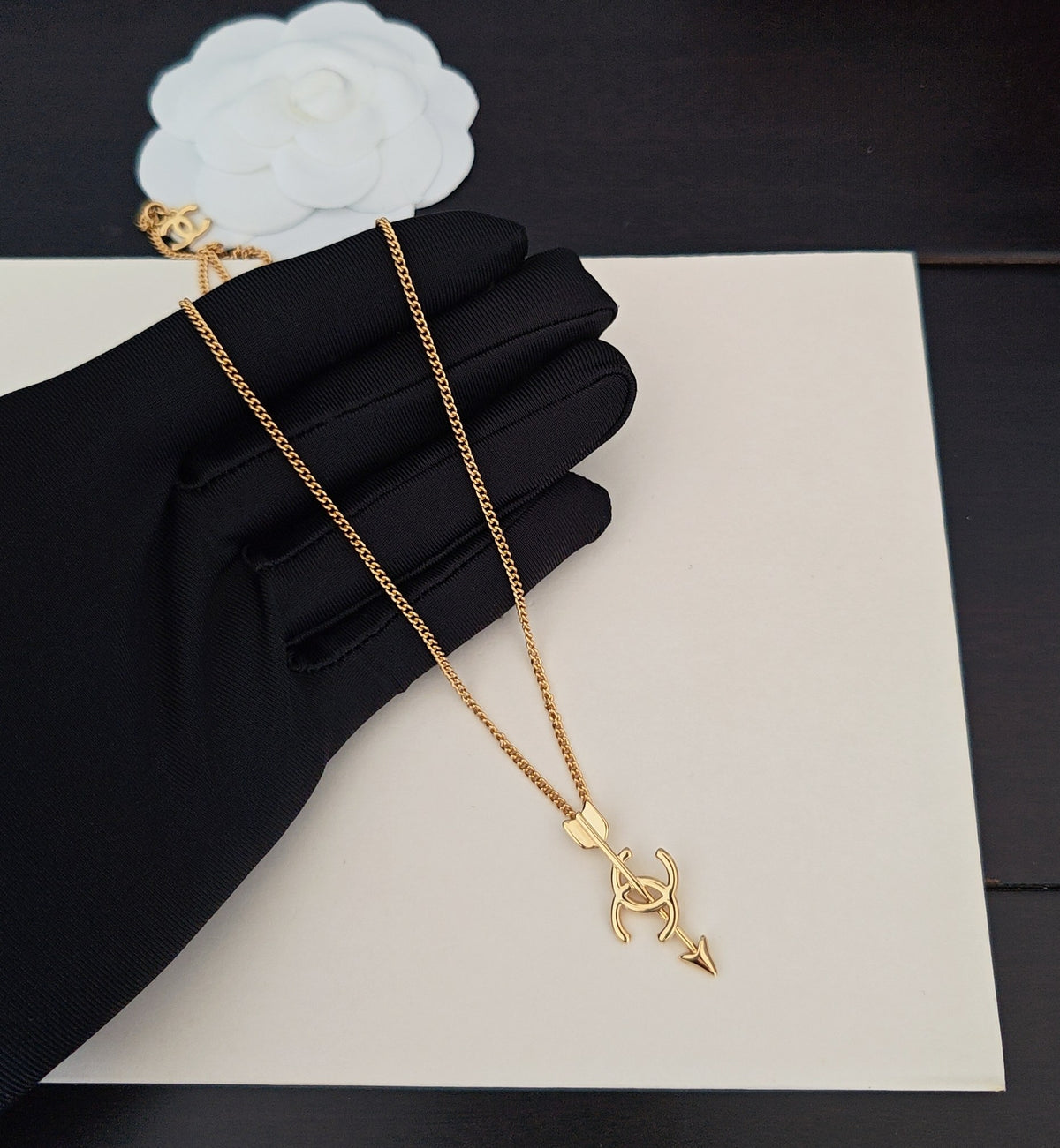 Arrow Pendant Necklace in Gold-Tone – Arrow Detail main product view