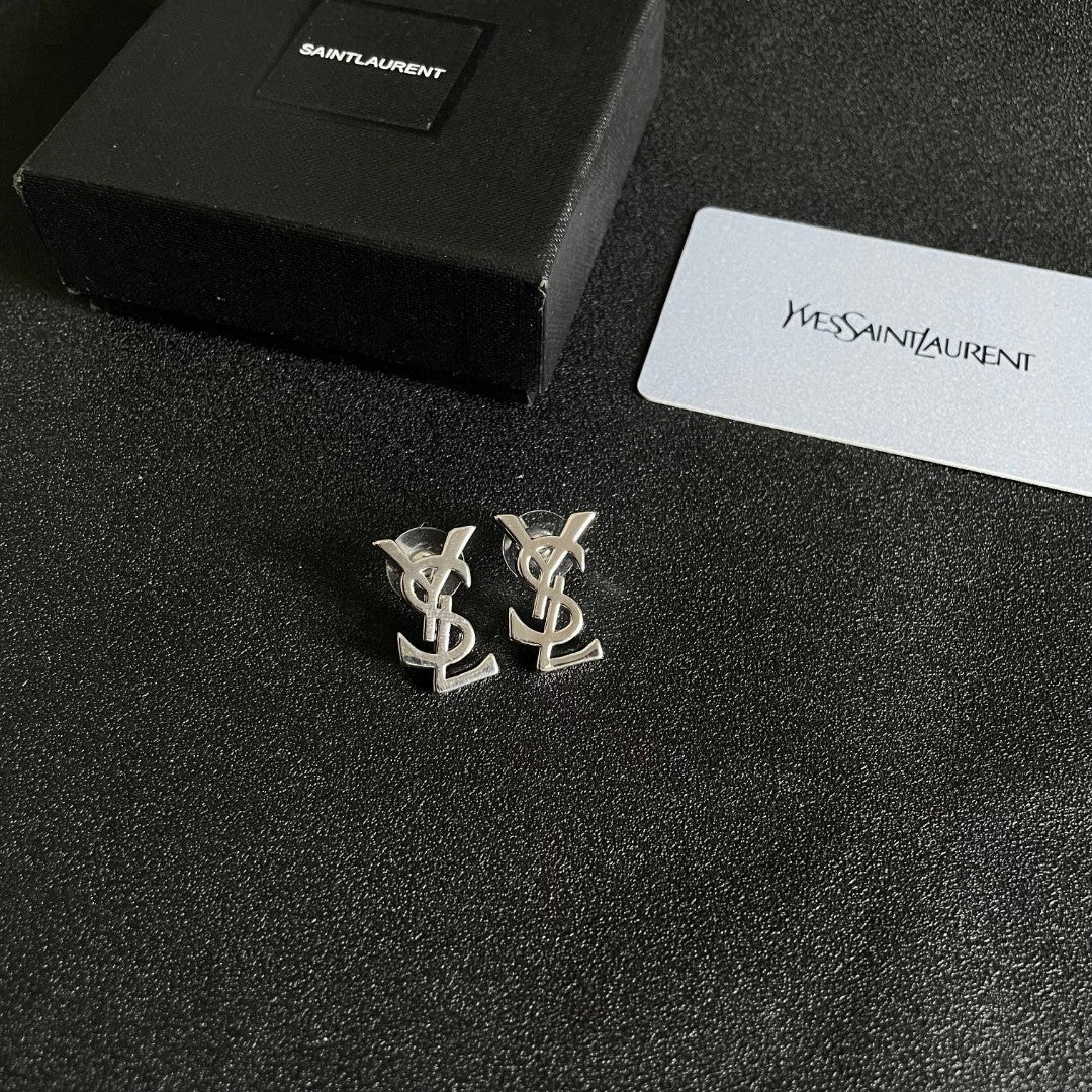 Letter Emblem Stud Earrings in Polished Metal-Tone – Design 012 close-up detail